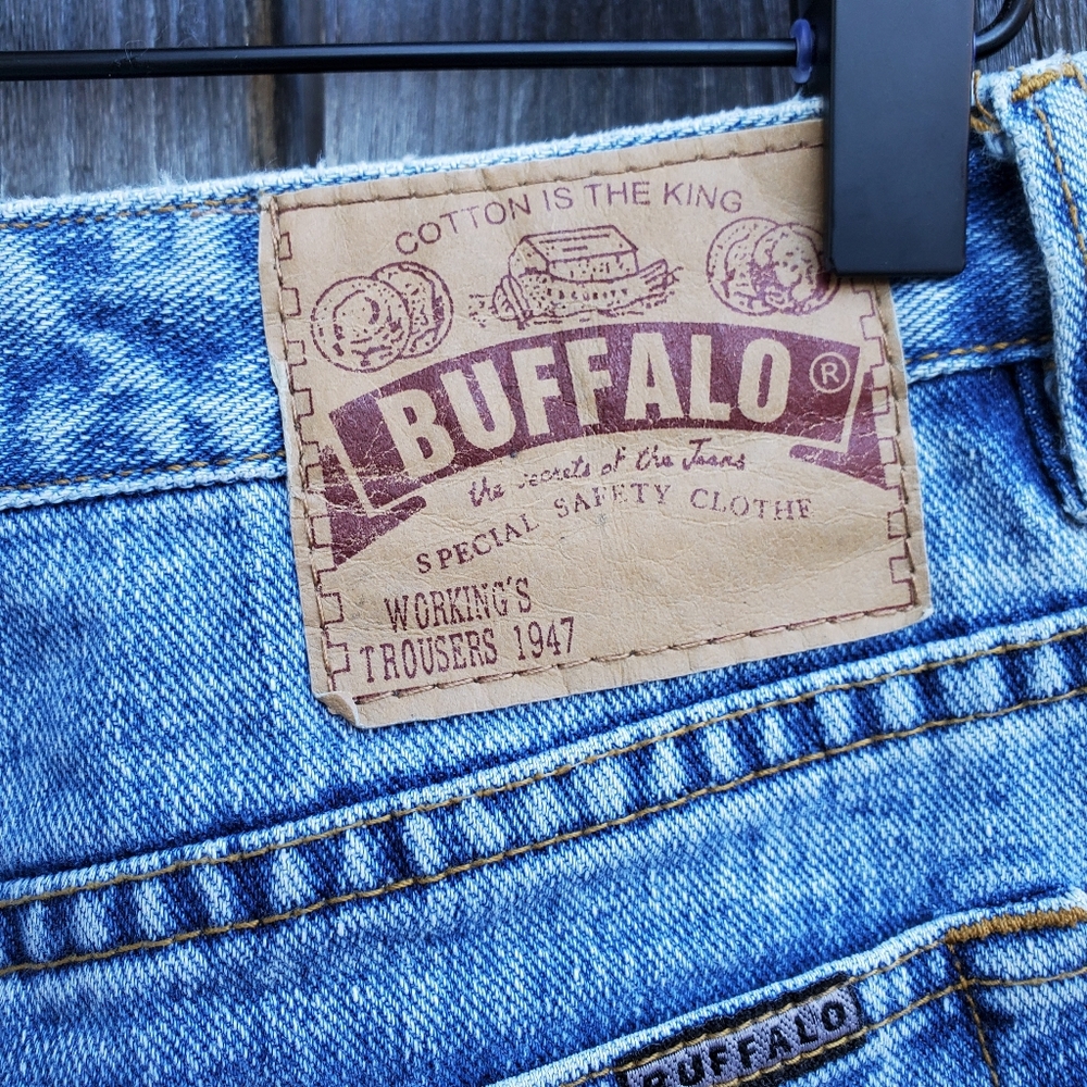 Y2K Mid Rise Beaded Dyed Cotton Jeans - Picture 10 of 10